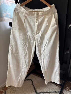 OZMA Wide-Leg Pleated Pant